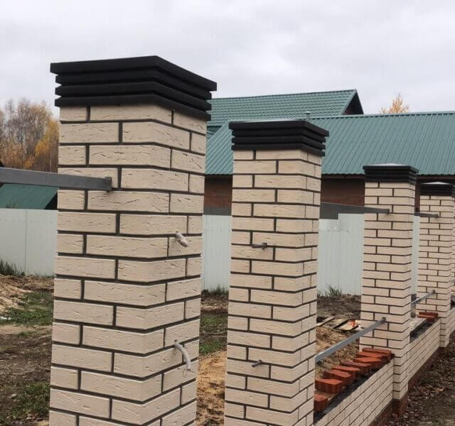 Колпак Zking Бона ХайТек Коричневый на столб 1.5х1.5 кирпича (385х385мм) в Хабаровске фото